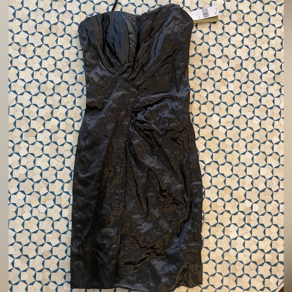 Nicole Miller Crinkle Metallic Strapless Cocktail Dress size 0 - Picture 1 of 6